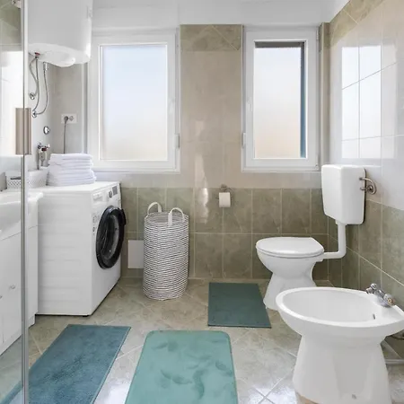 Mdm Apartment
